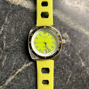 Zodiac Women’s Sea Dragon Swiss Watch; Lime Green
